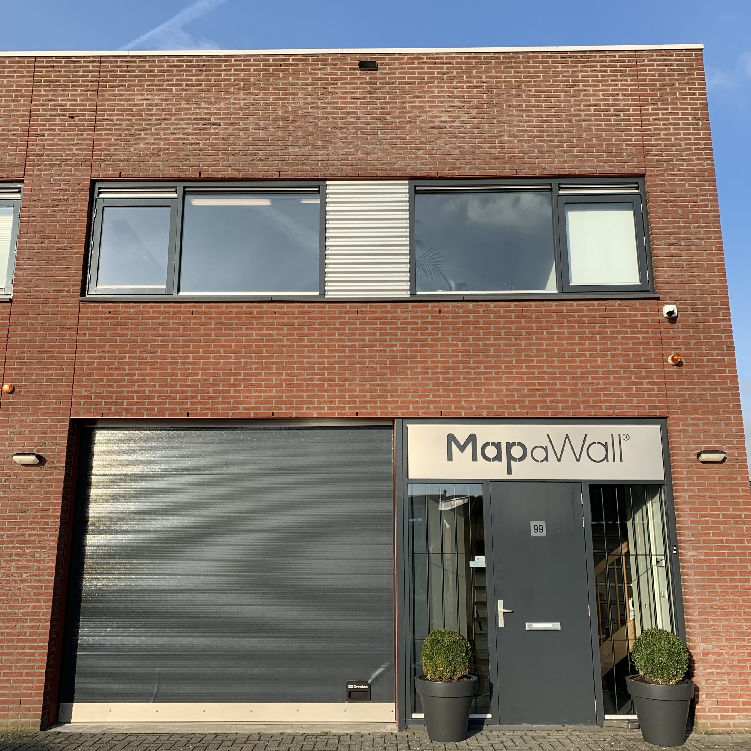 The front side of the MapaWall Workshop, Office and Showroom